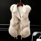 Kelsey Gilet Femme en Fausse Fourrure – Gilet Élégant avec Coupe Ajustable & Doublure Douce