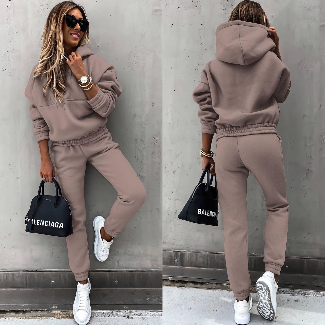 Savannah Ensemble Jogging Femme – Ensemble Confortable avec Sweat et Pantalon au Style Décontracté