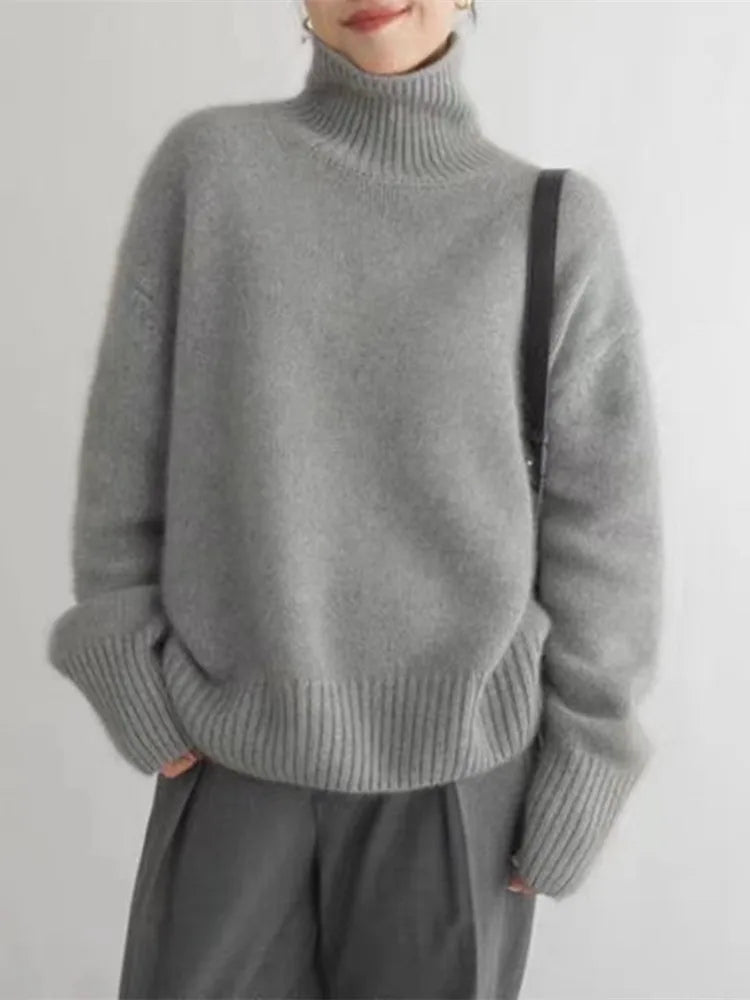 Madison Women's Sweater – Soft & Elegant Turtleneck Wool Sweater for a Comfortable Winter