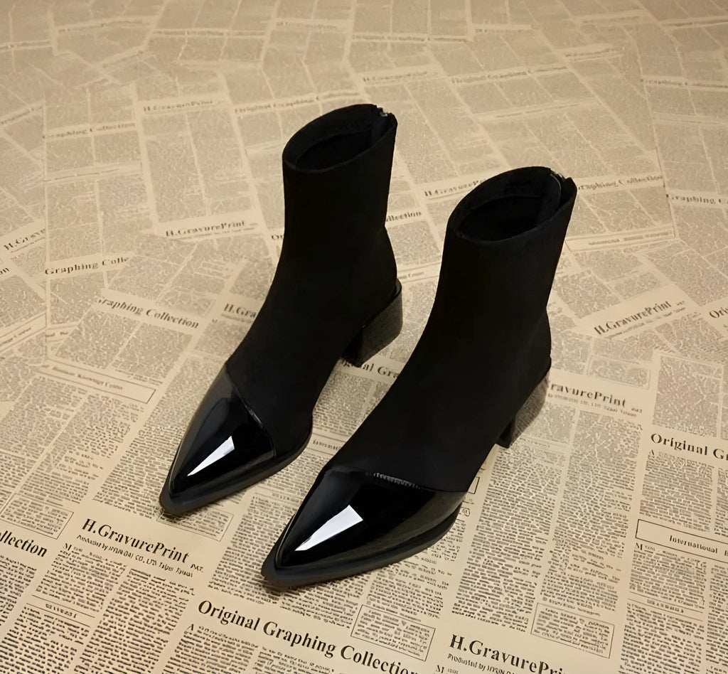 Vanessa Bottines Femme en Daim – Bottines Élégantes avec Détails Vernis et Talon Bloc Confortable