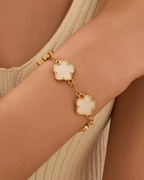 Maris Bracelet Femme – Bracelet Fleur Délicat en Or Style Élégant pour Tous les Jours