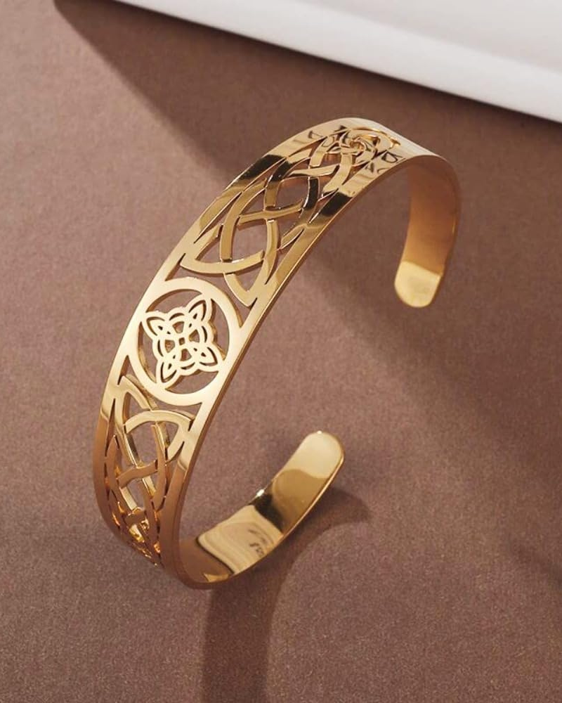 Blaire Women's Bracelet – Witch's Knot Amulet Bracelet in Stainless Steel