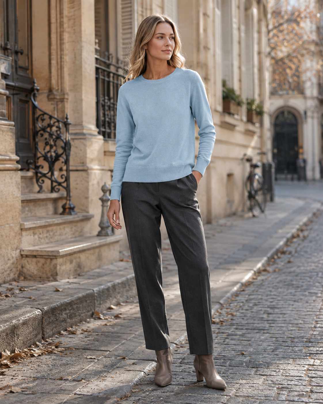 Pauline Pull femme léger – Maille extensible, col rond, manches longues, coupe classique