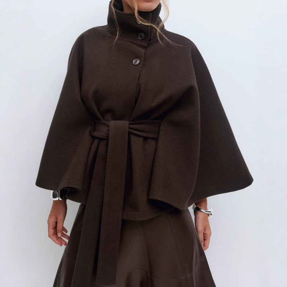 Olivia Manteau Cape Femme – Elegant Cape with High Collar and Adjustable Belt for Winter