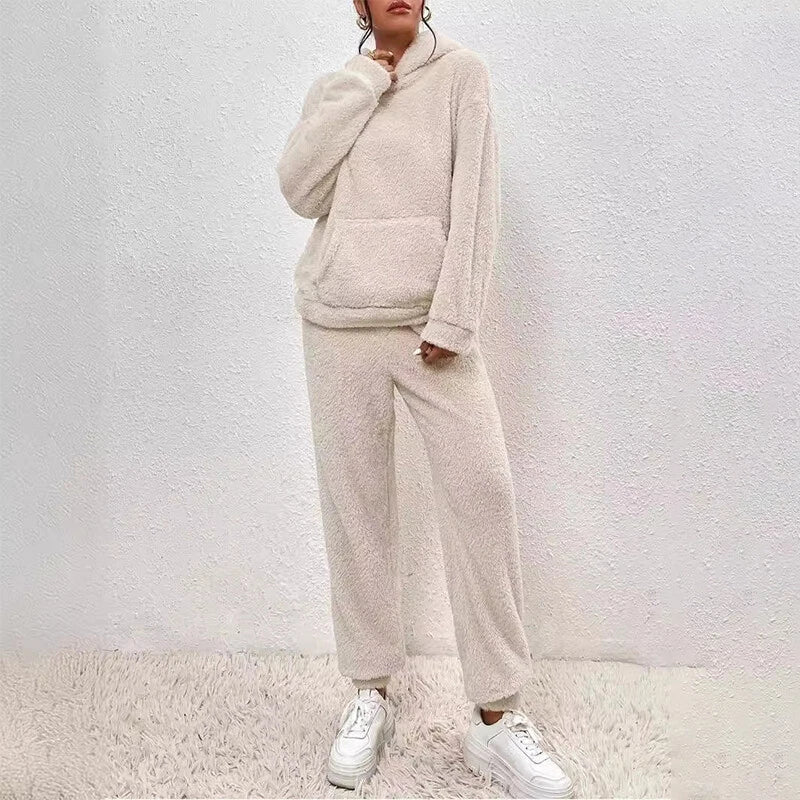 Sarah Women's Set – Soft Fleece Pyjama Set with Hoodie & Loose Trousers for Winter