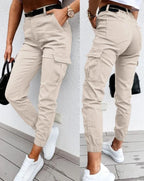 Eirlys Pantalon Cargo Femme Taille Haute – Pantalon Cargo Moderne avec Coupe Fuselée et Poches Fonctionnelles
